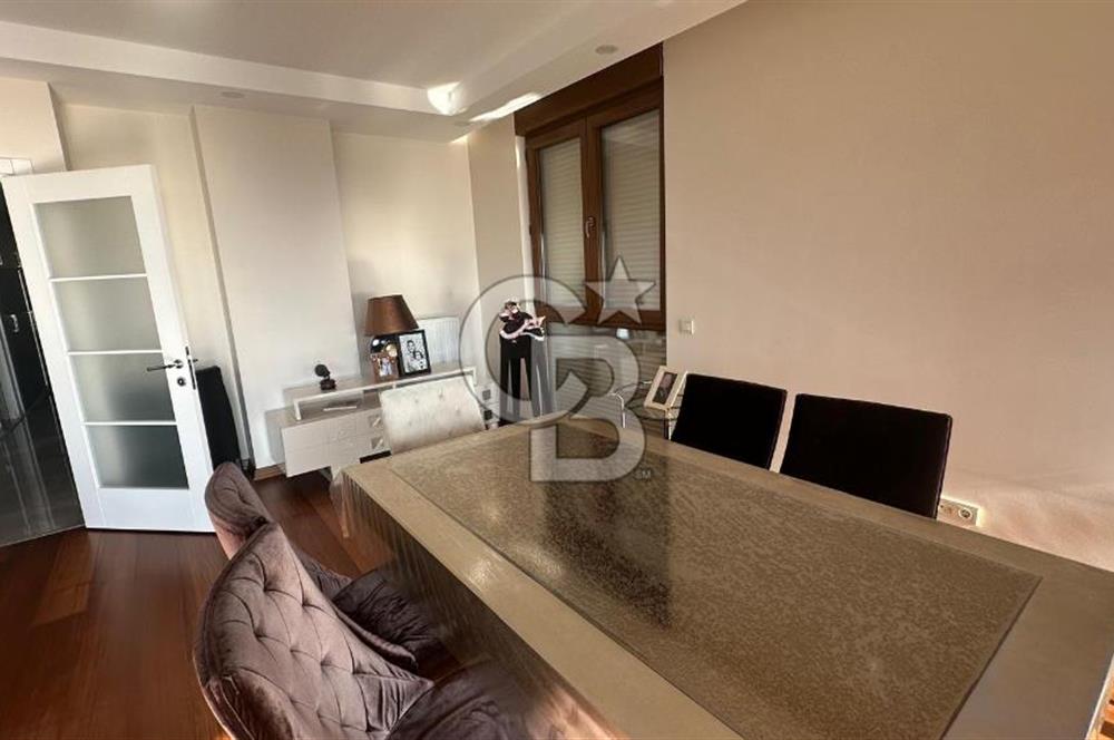 CADDEBOSTAN'DA KATTA TEK DENİZ MANZARALI 200 M2 4+1 DUBLEKS DAİRE