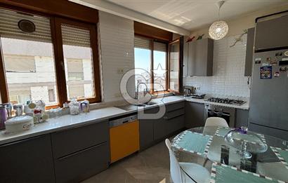 CADDEBOSTAN'DA KATTA TEK DENİZ MANZARALI 200 M2 4+1 DUBLEKS DAİRE