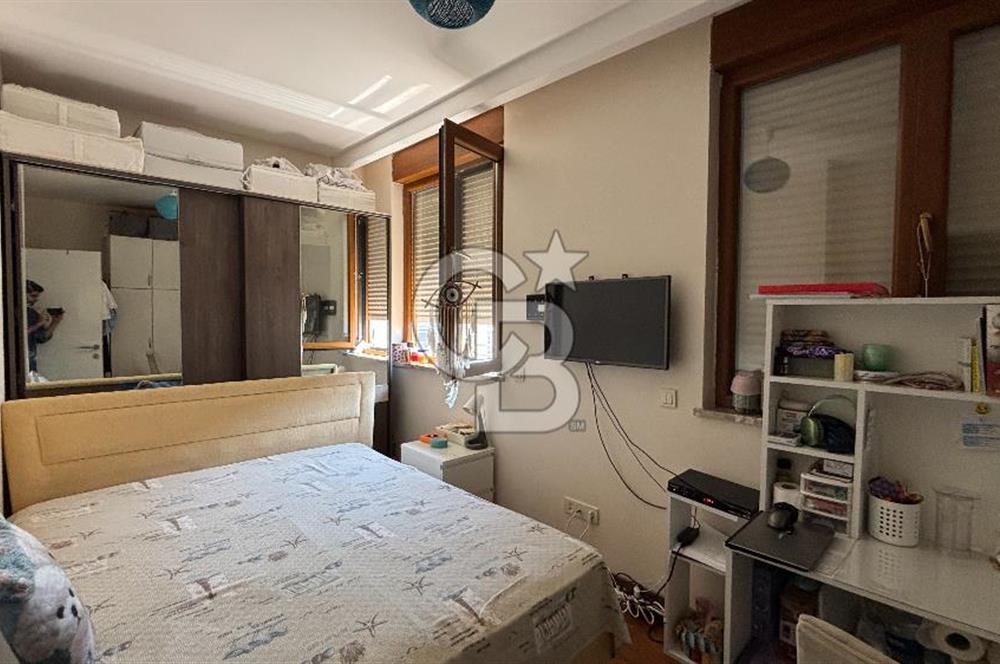 CADDEBOSTAN'DA KATTA TEK DENİZ MANZARALI 200 M2 4+1 DUBLEKS DAİRE