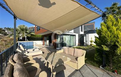 KUŞADASI  SOĞUCAK YOLA YAKIN FULL DENİZ MANZARLI VİLLA