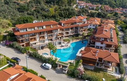 SHİMAL REZİDANS'TA LÜKS DENİZ MANZARALI 3+1 KİRALIK DAİRE