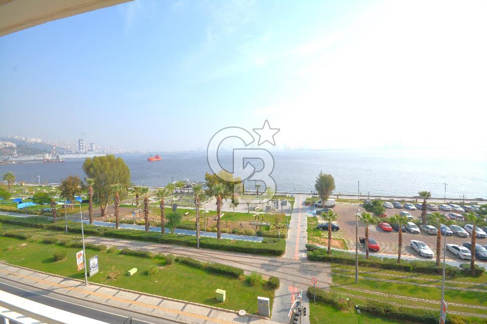 İzmir Karşıyaka Yalısında Satılık Ful Deniz manzaralı 3+1 Daire