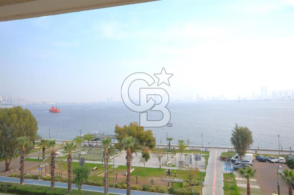İzmir Karşıyaka Yalısında Satılık Ful Deniz manzaralı 3+1 Daire