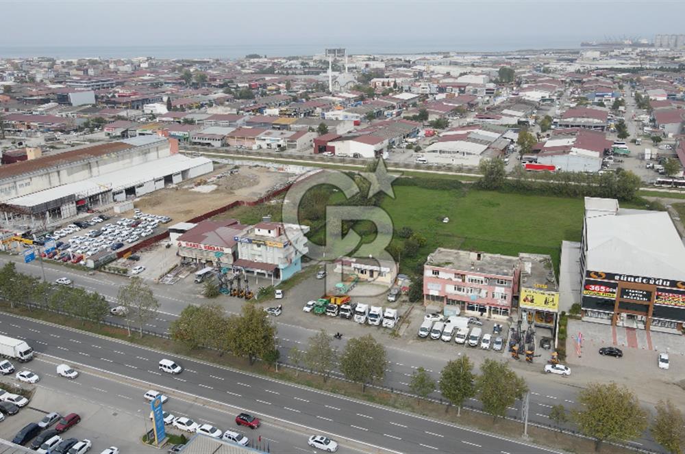 KUTLUKENT'TE SAMSUN ORDU YOLUNA CEPHE KİRALIK ARSA