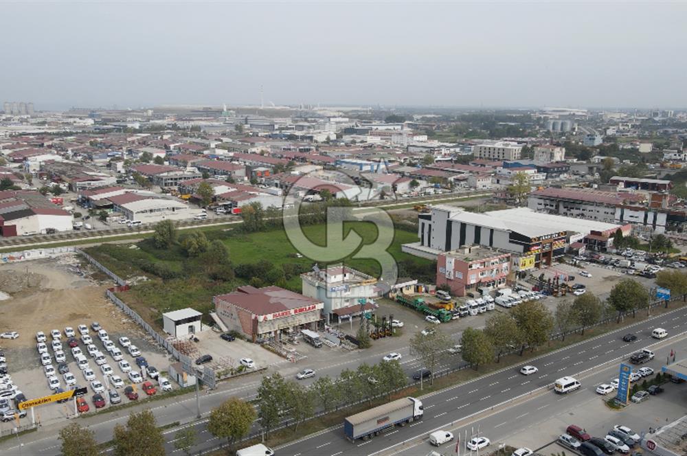 KUTLUKENT'TE SAMSUN ORDU YOLUNA CEPHE KİRALIK ARSA