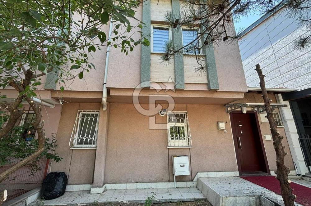 MUSTAFA KEMAL MAH. BARIŞ SİTESİ TAM MERKEZİNDE SATILIK VİLLA