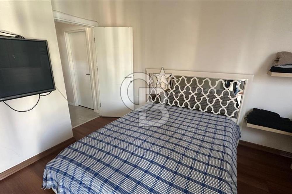 CADDEBOSTAN'DA KATTA TEK DENİZ MANZARALI 200 M2 4+1 DUBLEKS DAİRE