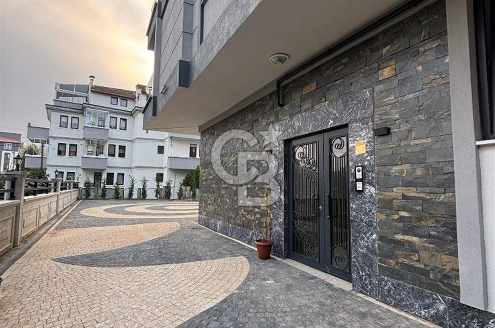 YEŞİLİN İÇİNDE DENİZE BİR ADIM MESAFEDE SAKİN BİR YAŞAM