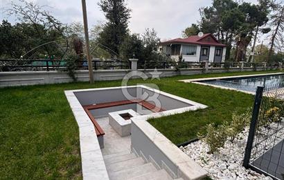 YEŞİLİN İÇİNDE DENİZE BİR ADIM MESAFEDE SAKİN BİR YAŞAM