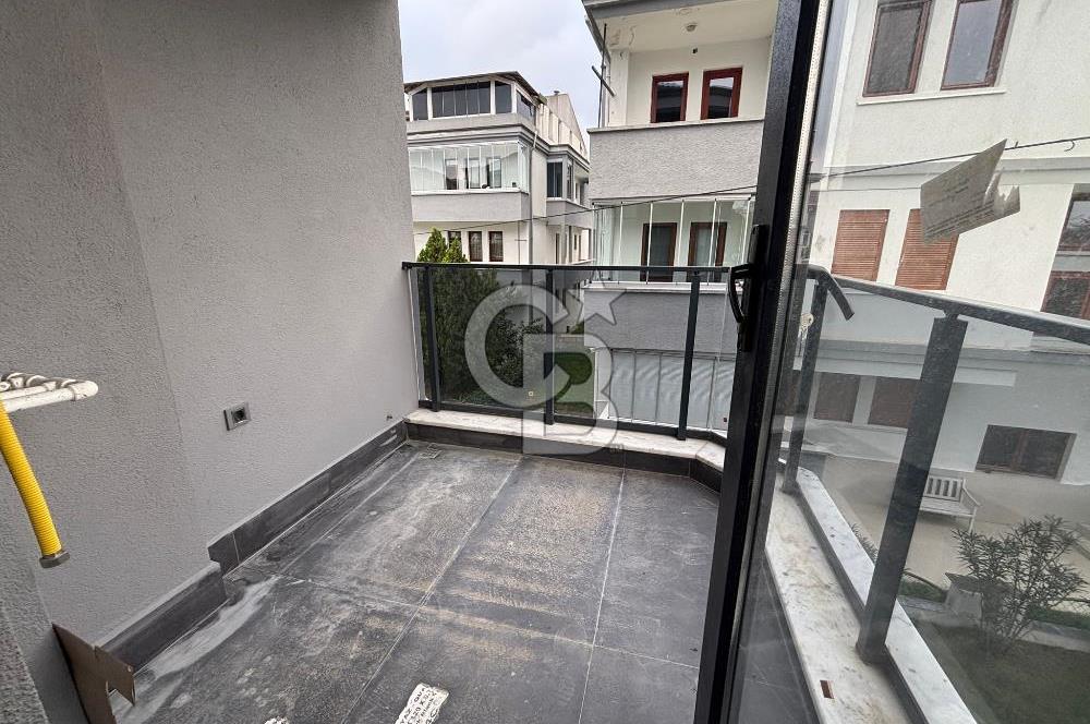 YEŞİLİN İÇİNDE DENİZE BİR ADIM MESAFEDE SAKİN BİR YAŞAM