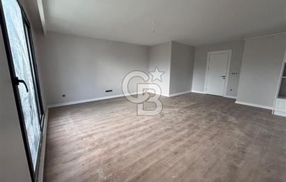 YEŞİLİN İÇİNDE DENİZE BİR ADIM MESAFEDE SAKİN BİR YAŞAM