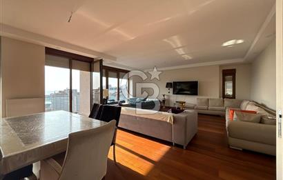 CADDEBOSTAN'DA KATTA TEK DENİZ MANZARALI 200 M2 4+1 DUBLEKS DAİRE