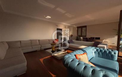 CADDEBOSTAN'DA KATTA TEK DENİZ MANZARALI 200 M2 4+1 DUBLEKS DAİRE