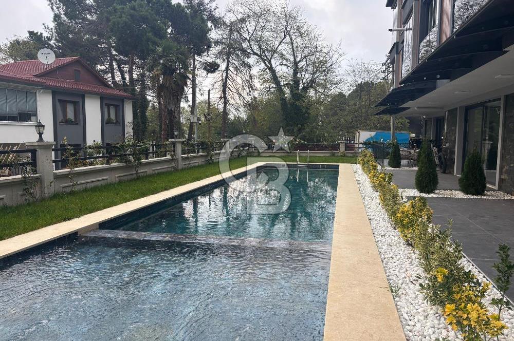 YEŞİLİN İÇİNDE DENİZE BİR ADIM MESAFEDE SAKİN BİR YAŞAM