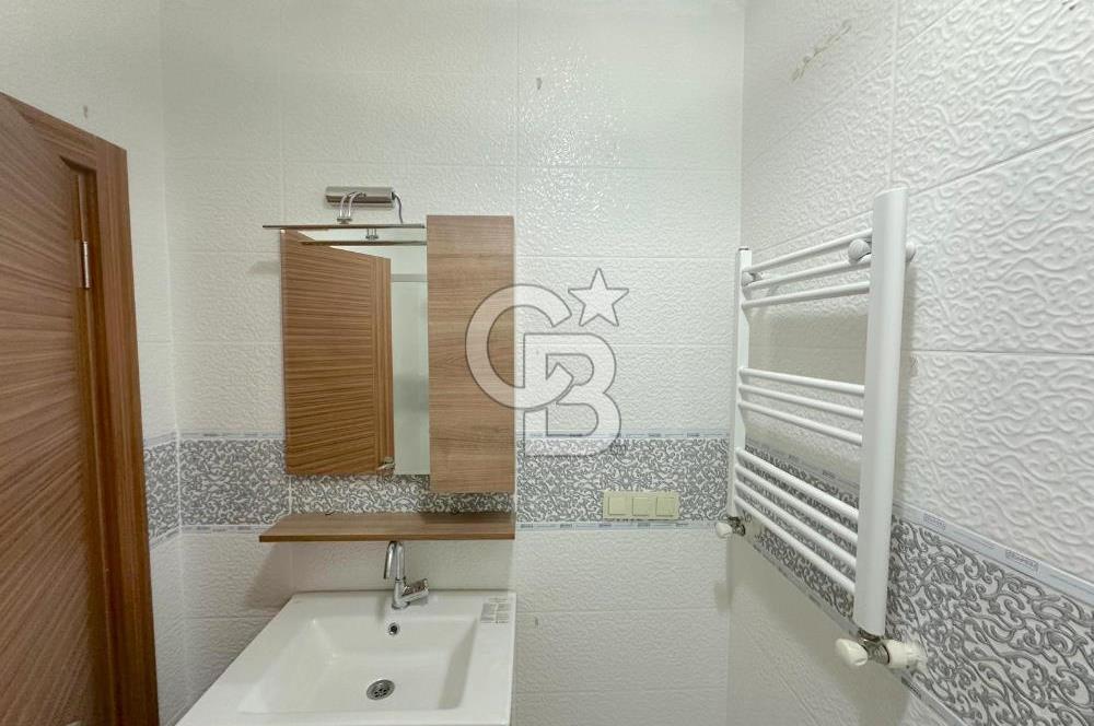 Küçükçekmece İstasyon Mahallesi nde Satılık 2+1 Daire 