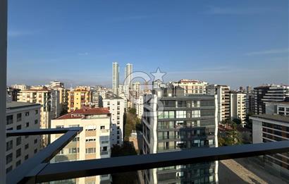 CADDEBOSTAN'DA KATTA TEK DENİZ MANZARALI 200 M2 4+1 DUBLEKS DAİRE