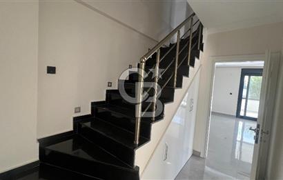 Didim Mavişehir’de Özel Taş Mimaride 4+1  Lüks Havuzlu Villa 