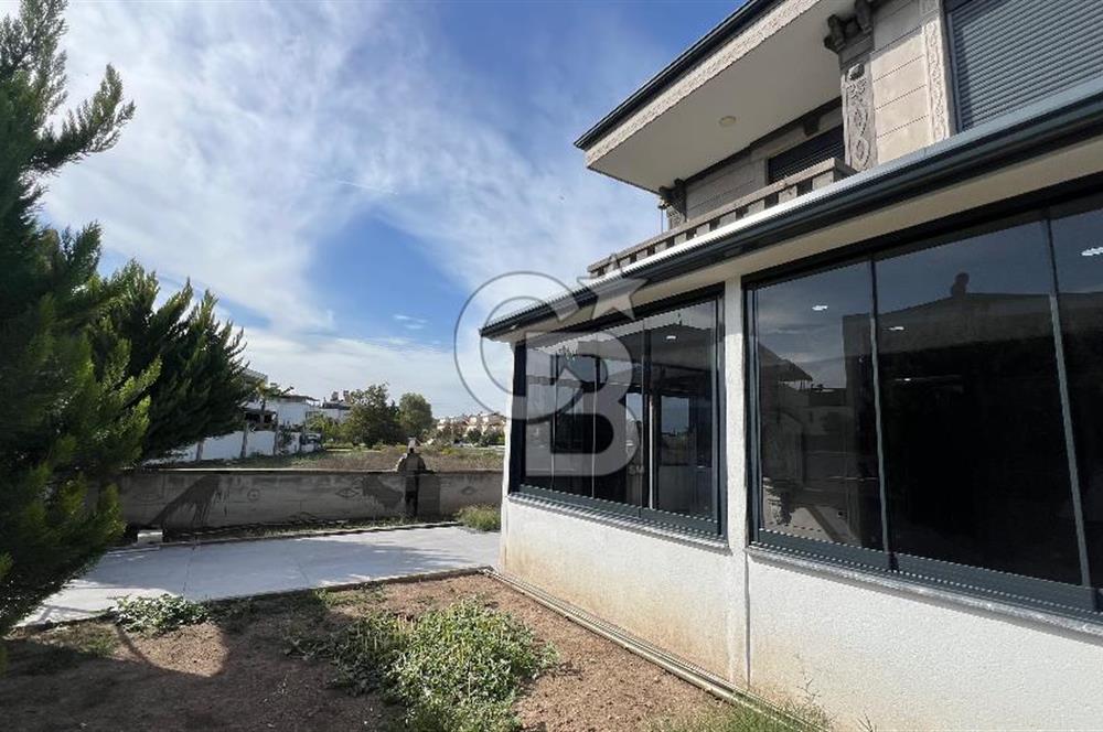 Didim Mavişehir’de Özel Taş Mimaride 4+1  Lüks Havuzlu Villa 
