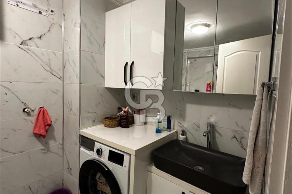 Karşıyaka Bahçelievler'de Satılık 3+1 Daire (Tadilatli)