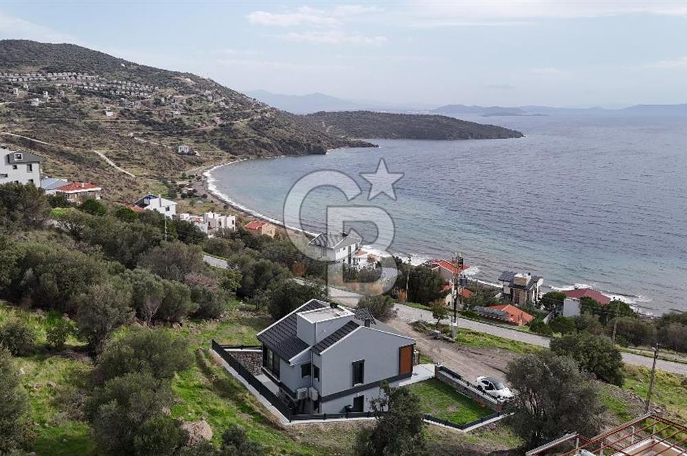 Dikili Çandarlı'da Müstakil Tripleks 4+2 Villa