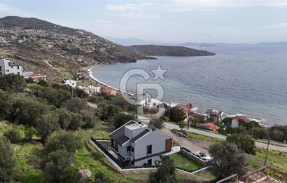 Dikili Çandarlı'da Müstakil Tripleks 4+2 Villa