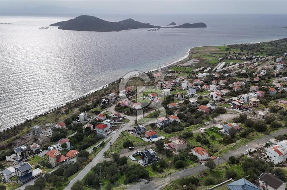 Dikili Çandarlı'da Müstakil Tripleks 4+2 Villa