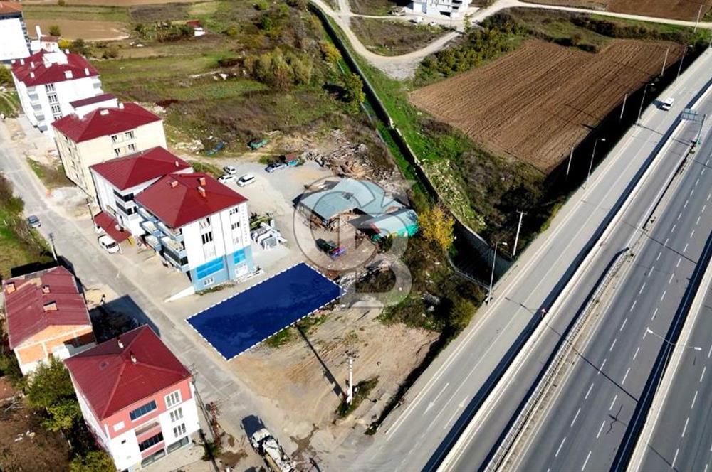 Ankara Karayoluna Cephe 400 m2 Kavak Merkezde 5 Kat İmarlı Arsa