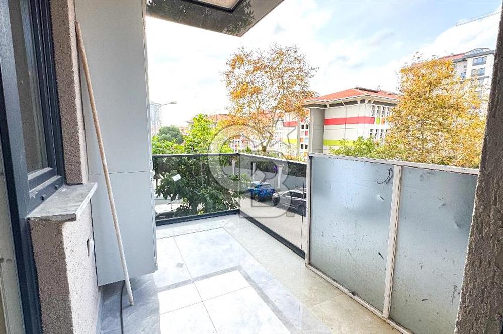 ATALAR'DA SIFIR BİNADA GENİŞ 3+1 SATILIK DAİRE