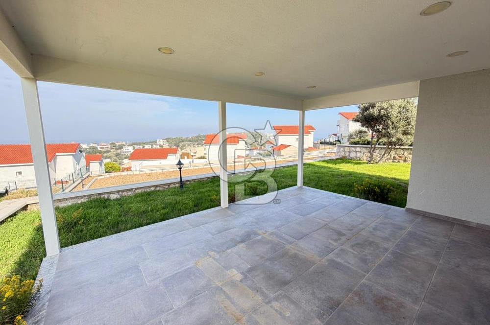 Mordoğan Ardıç Mevkii'nde Gülkent Sitesi'nde 5+1 Müstakil Villa