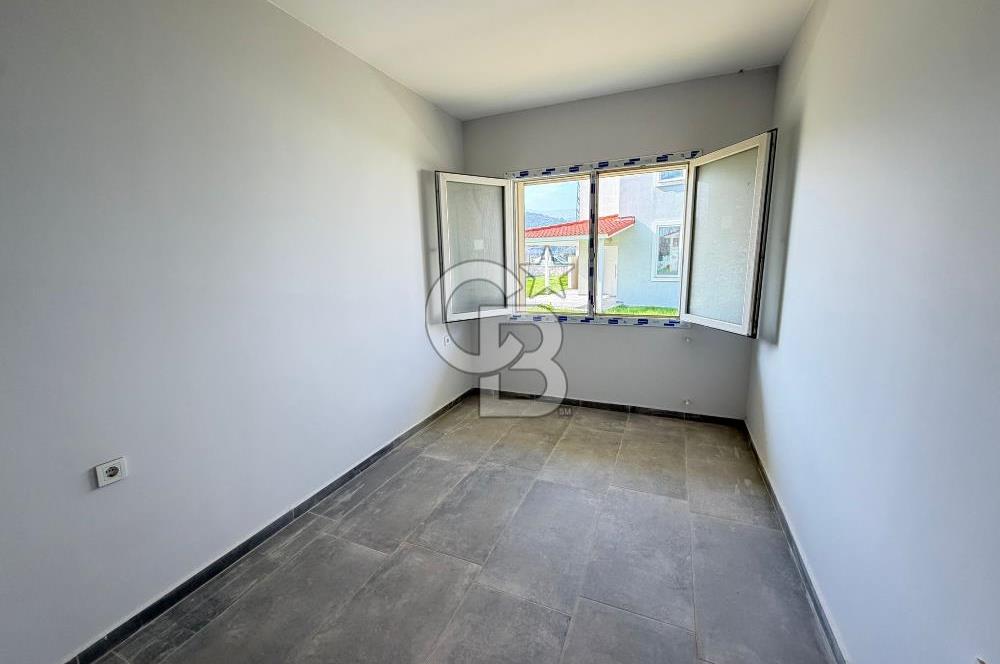 Mordoğan Ardıç Mevkii'nde Gülkent Sitesi'nde 5+1 Müstakil Villa