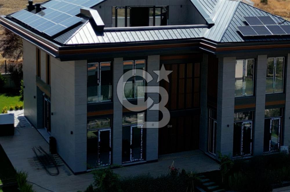 Beytepe'de Mühendislik Mükemmeliyeti  Sınıfının Tek Örneği Özel Üretim Villa