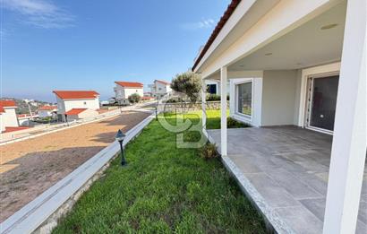 Mordoğan Ardıç Mevkii'nde Gülkent Sitesi'nde 5+1 Müstakil Villa