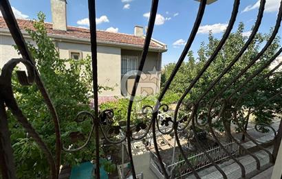 İLK YERLEŞİM MAHALLESİ GÜVENÇKENT SİTESİ KİRALIK 5+1 VİLLA