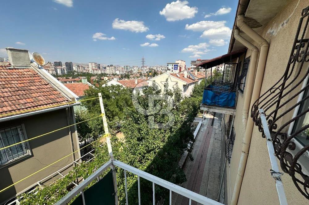 İLK YERLEŞİM MAHALLESİ GÜVENÇKENT SİTESİ KİRALIK 5+1 VİLLA