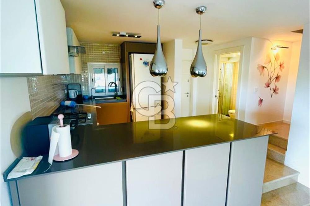 Çeşme Aya Yorgi Koyu Full Deniz Manzaralı Satılık Villa