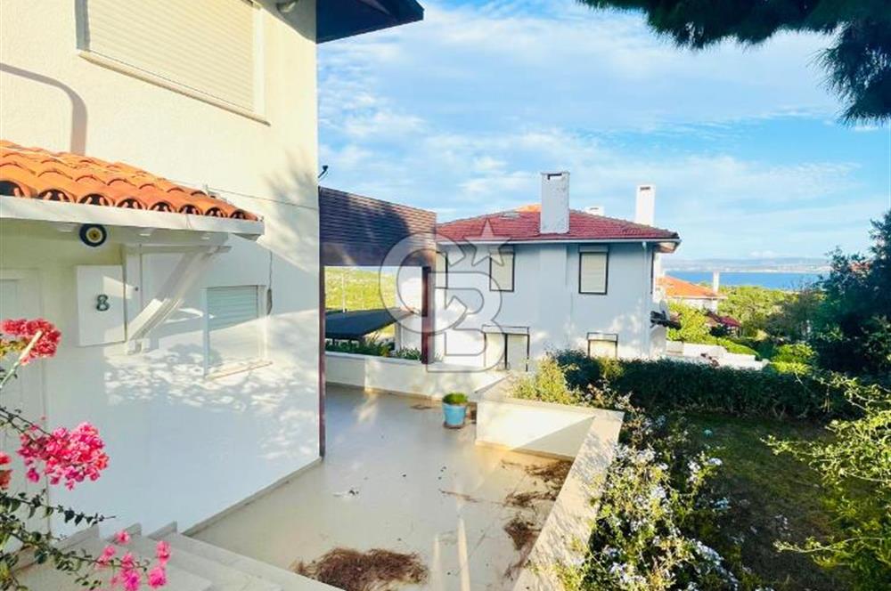 Çeşme Aya Yorgi Koyu Full Deniz Manzaralı Satılık Villa