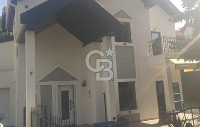Angora Evlerinde Köşe Başı 5+2 Kiralık Villa