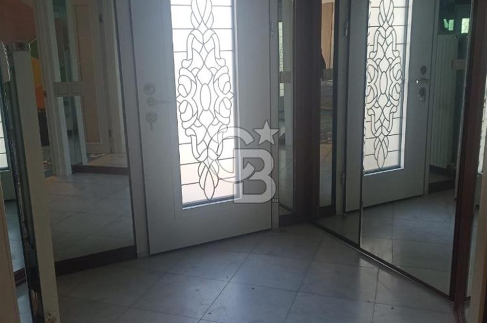 Angora Evlerinde Köşe Başı 5+2 Kiralık Villa