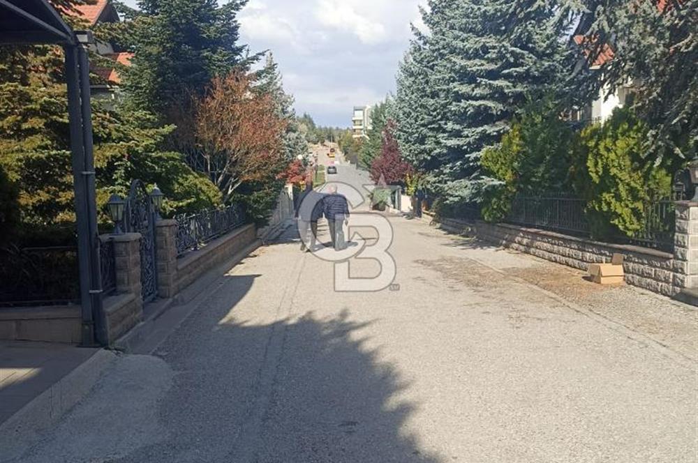 Angora Evlerinde Köşe Başı 5+2 Kiralık Villa