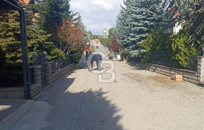 Angora Evlerinde Köşe Başı 5+2 Kiralık Villa