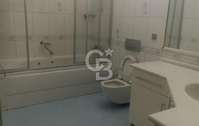 Angora Evlerinde Köşe Başı 5+2 Kiralık Villa