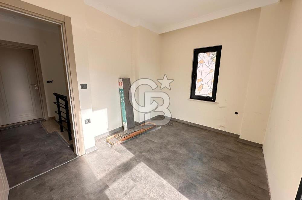 ALTINOLUK MUHTEŞEM MANZARALI VİLLA