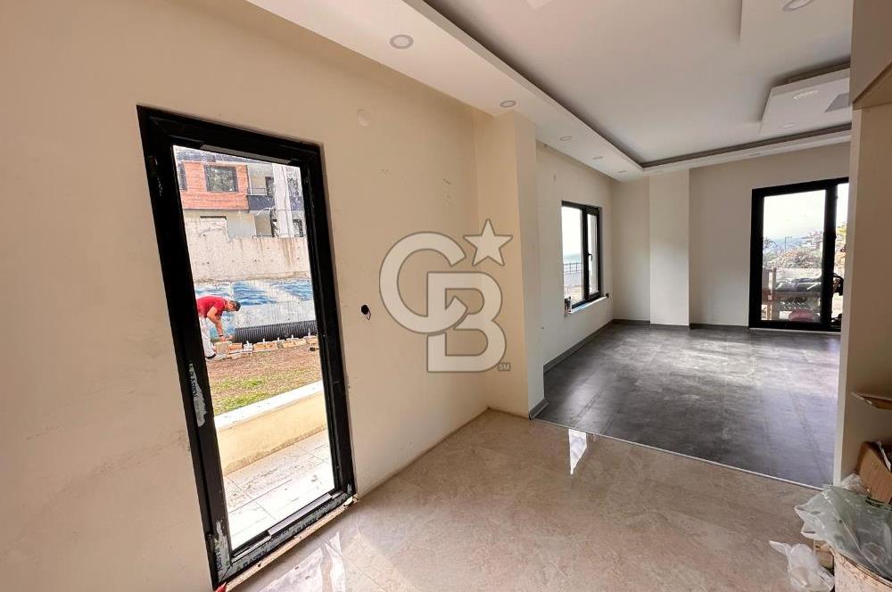 ALTINOLUK MUHTEŞEM MANZARALI VİLLA