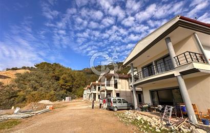 ALTINOLUK MUHTEŞEM MANZARALI VİLLA