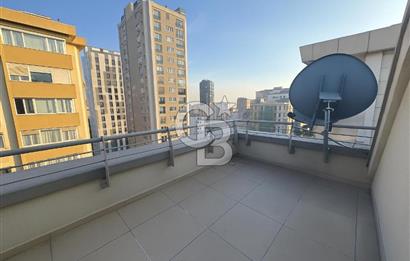 Fenerbahçe Bağdat Caddesi’ne Yakın – Teraslı 223 m² Satılık Çatı Dubleksi