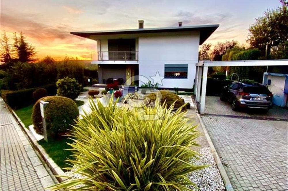 Çekmeköy Mayavera 1.Etap Kiralık Tripleks Villa