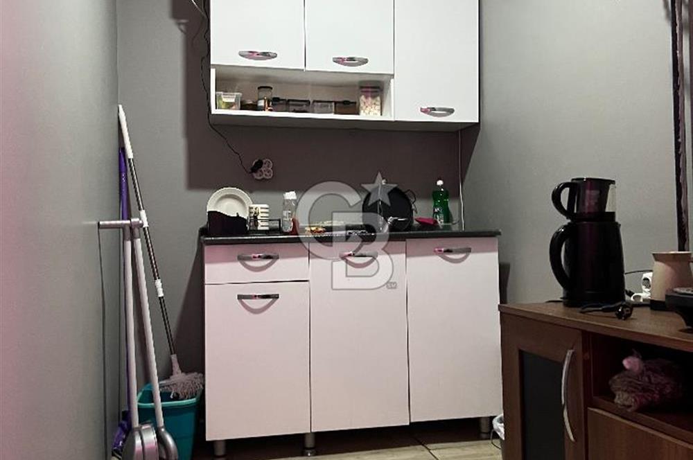 Büyükçekmece’de Satılık Güzellik Salonu ve Ofis 