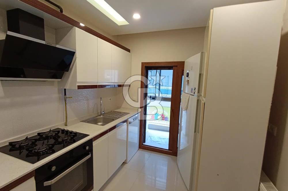 Karşıyaka Yalı Mah. İdil Biret Caddesi Eşyalı Kiralık 2+1 Daire