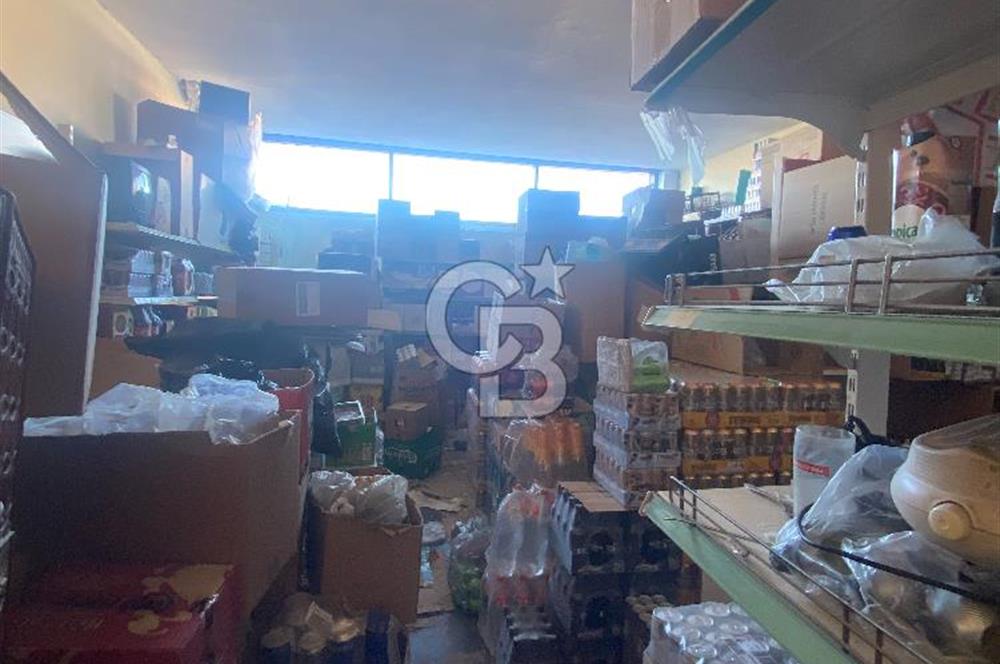 Tuzla Aydınlı İşlek Noktada Ön Kullanımlı İki Katlı Dükkan