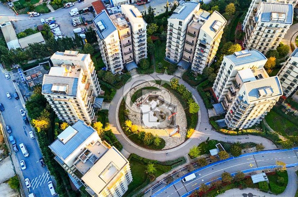 RINGS ISTANBUL SİTESİNDE SATILIK BOŞ 250 M2 NET BAHÇE DUBLEKSİ